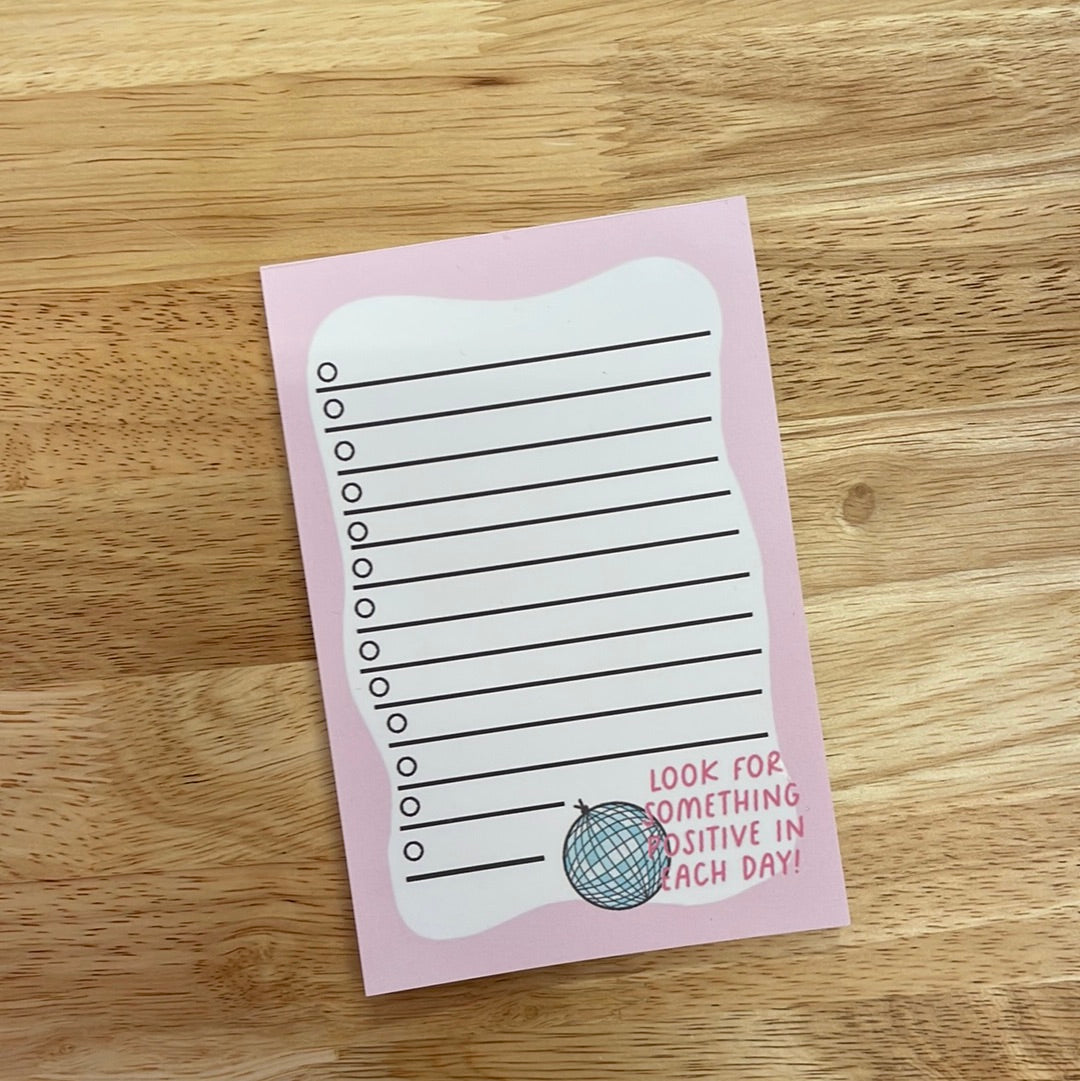 Look For Something Positive In Each Day - To-Do List Notepad