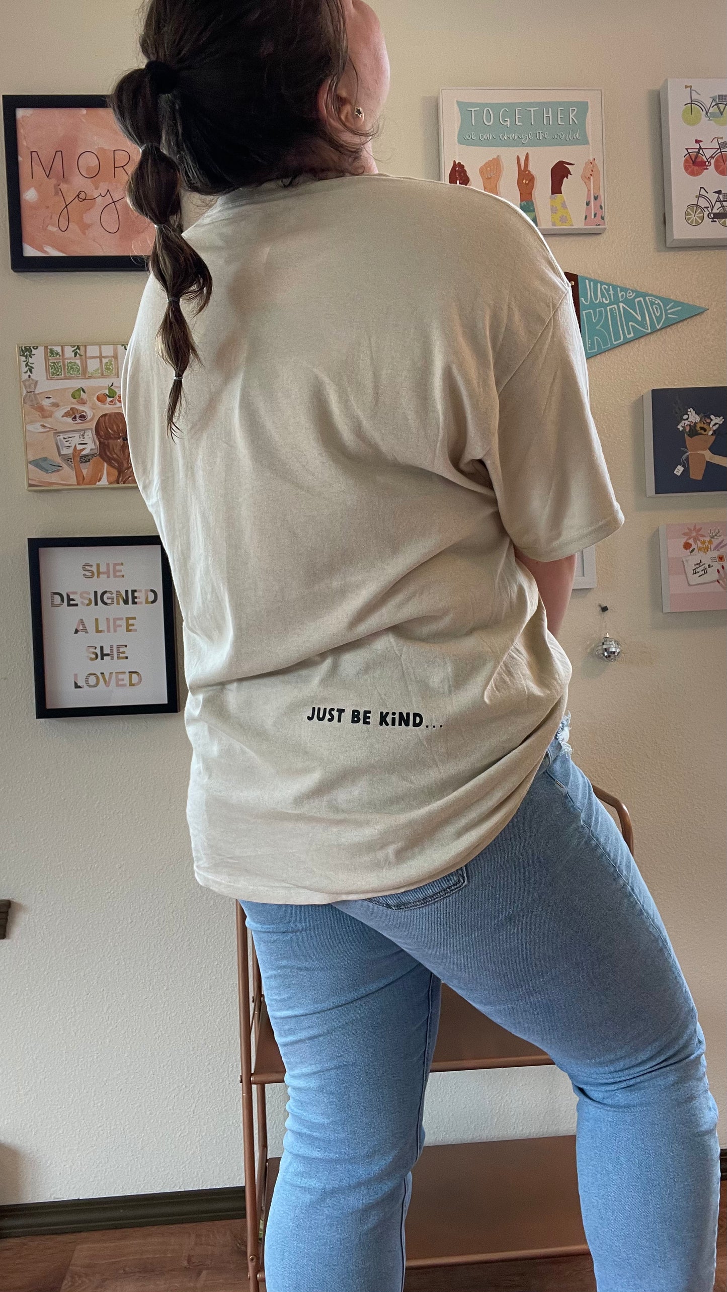 It Costs $0 to Be A Good Person - TEE SHIRT